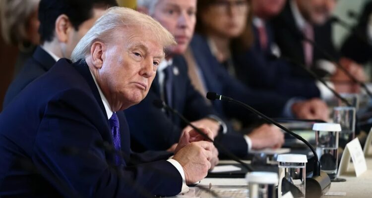 Trump evalúa dejar fuera a ExxonMobil de sus planes petroleros en Venezuela tras comentario crítico del CEO 1 Trump