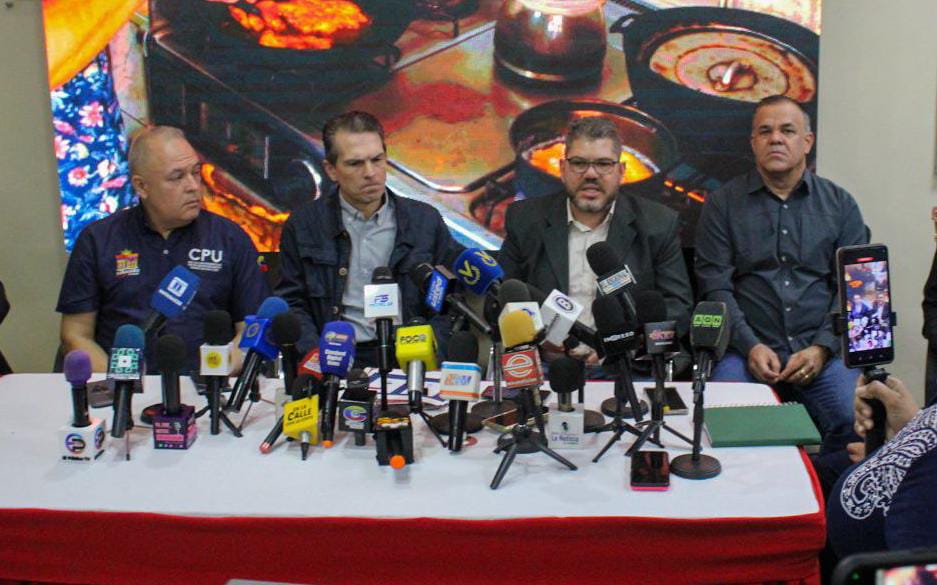 Gremios empresariales y comerciales respaldan políticas tributarias de Sedemat que impulsan la confianza en Maracaibo 2 WhatsApp Image 2026 01 14 at 7.06.10 AM