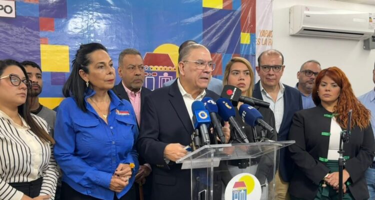 UNT propone modelo petrolero de «apertura y competitividad» ante propuesta de reforma de la Ley de Hidrocarburos 1 UNT