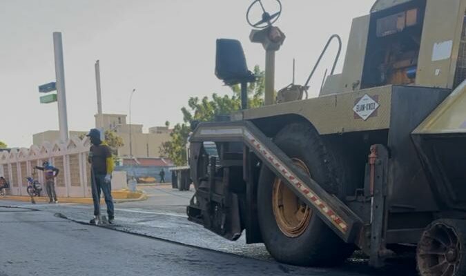 Alcaldía de Maracaibo ha colocado 30 mil toneladas de asfalto en calles y avenidas de Maracaibo 1 Alcaldía
