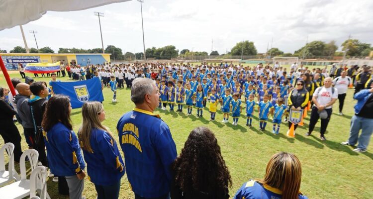 Zulia inauguró Juegos Intercursos 2026 y anunció que será sede de los Nacionales Estudiantiles 1 Zulia