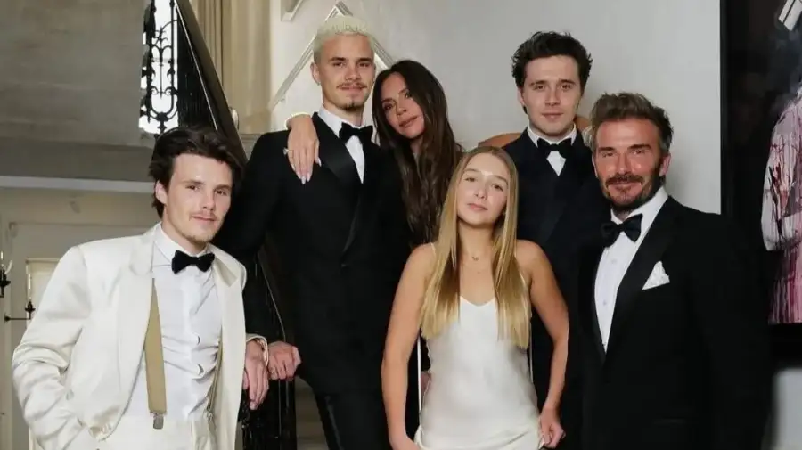 Las impactantes acusaciones de Brooklyn Beckham contra sus padres en una publicación en redes: desde el drama del vestido de novia hasta el polémico primer baile 4 familia beckham