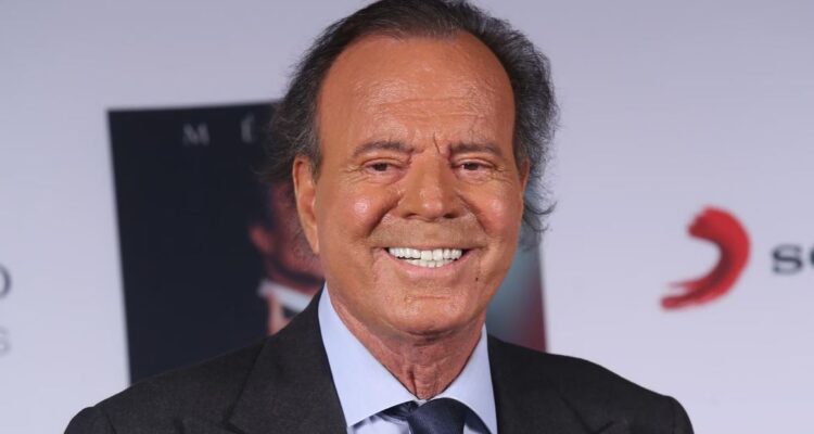 Gobierno de España exige investigar «hasta el final» las denuncias de agresión sexual contra Julio Iglesias 1 Julio Iglesias