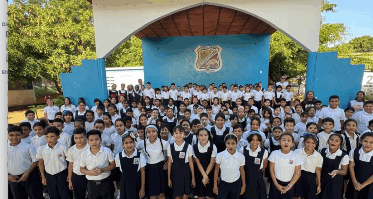 435 niños del Sector La Paz, fueron atendidos por el programa Madre Rafols va a tu Escuela. 1 Captura de pantalla 2026 02 12 a las 7.51.00