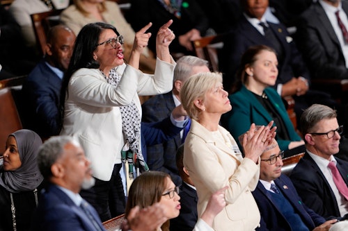 Un resumen del discurso sobre el Estado de la Unión de Donald Trump 2 Durante el discurso de Trump