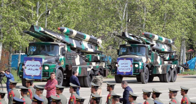 Irán ultima la compra de misiles supersónicos a China en plena escalada con Estados Unidos 1 Misiles