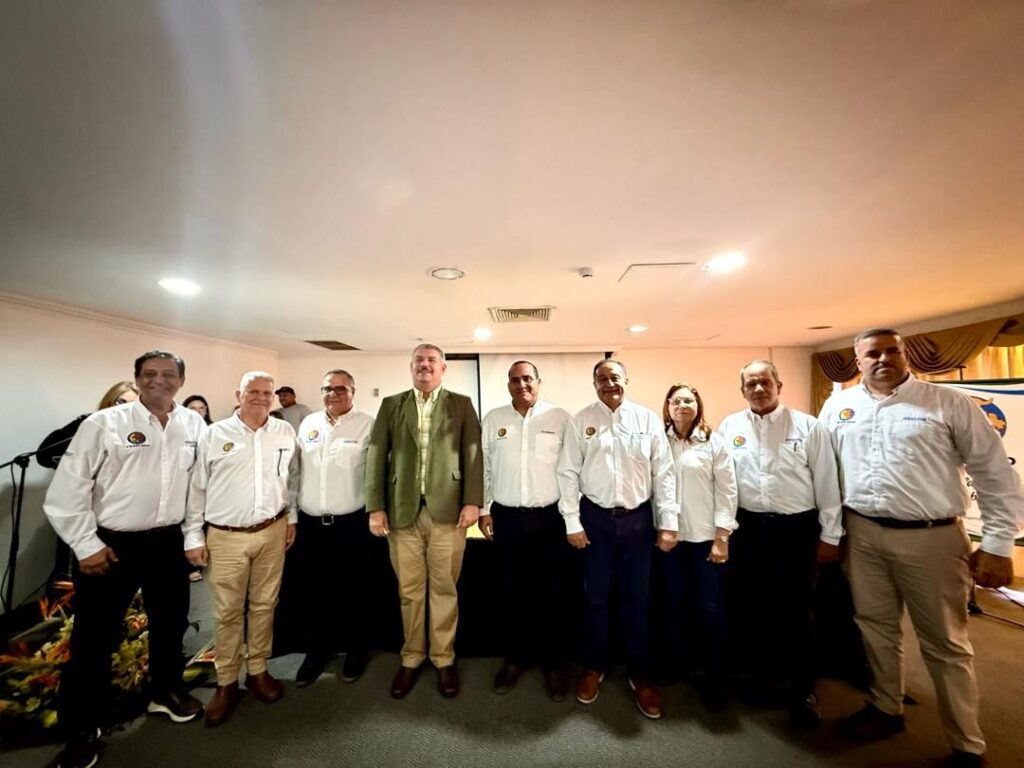 Gobernador Caldera y Fegalago trabajarán 10 líneas estratégicas para el desarrollo integral del Zulia 2 PHOTO 2026 02 19 21 20 53 1