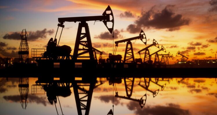 El petróleo WTI se desplomó un 5,2% tras conocerse que Irán y EE. UU. reanudarán conversaciones 1 Petróleo