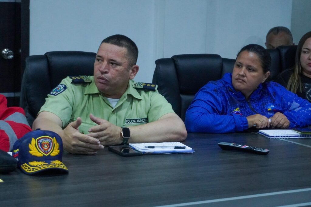 Alcaldía de San Francisco y organismos de seguridad afinan detalles para el despliegue del Plan «Carnavales Felices y Seguros 2026» 3 WhatsApp Image 2026 02 03 at 8.17.35 AM