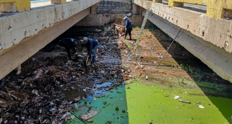 Alcaldía Bolivariana de San Francisco activa plan preventivo de limpieza en cañadas 1 San