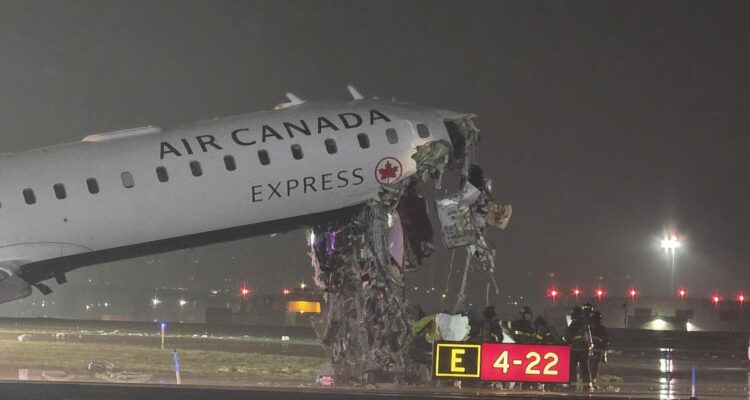 Identificaron a pilotos que murieron en una colisión con un camión de bomberos en Nueva York 1 Pilotos