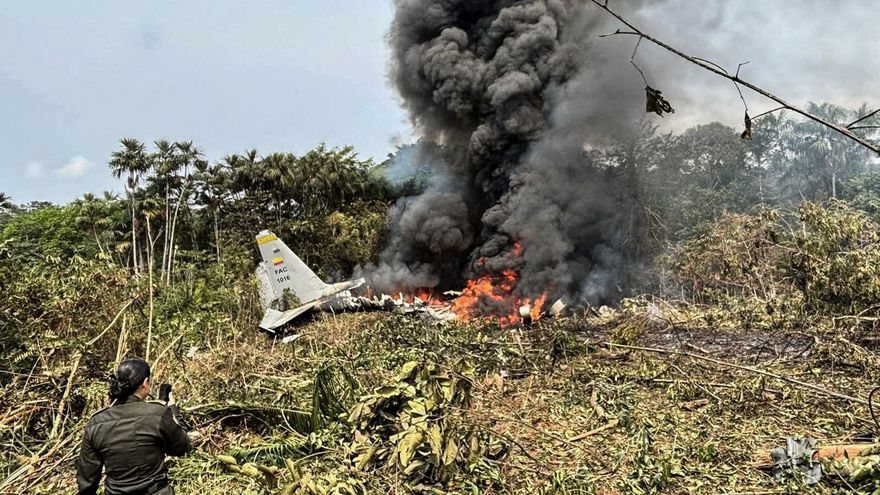 Avión militar Hércules que transportaba soldados se estrelló en Colombia 2 Avion militar