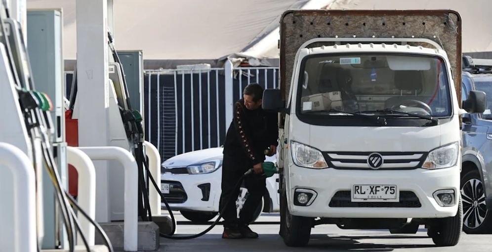 Chile aumentará en el precio del combustible a partir del próximo jueves 2 Chila