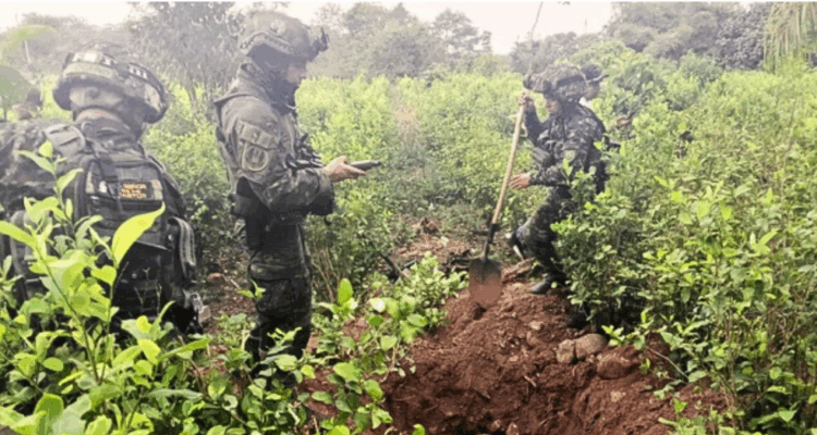 Ecuador y Colombia investigarán juntos el hallazgo de bomba 1 Colombia
