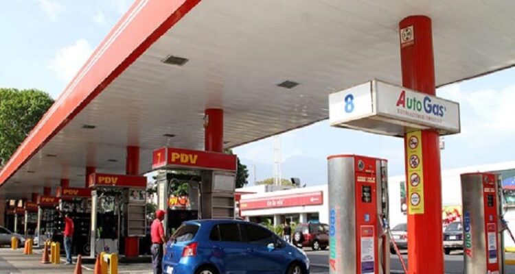 Homogeneizar las estaciones de servicios: Las propuestas de Fenegas para la venta de gasolina Súper Premium 1 Gasolina