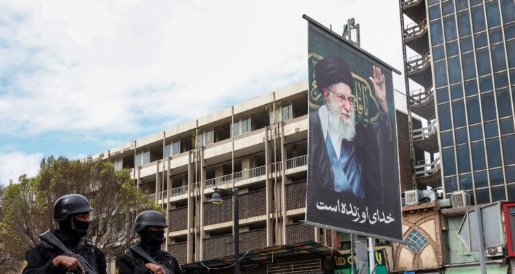Irán ha detenido a 178 «espías» de EE. UU. e Israel desde el comienzo de la guerra 1 Irán