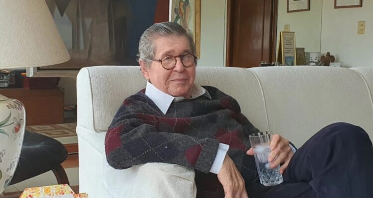 Falleció el escritor peruano Alfredo Bryce Echenique 1 Echenique
