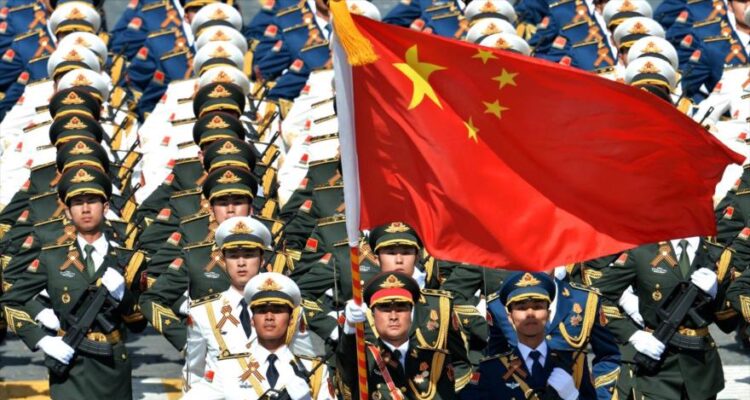 China modernizará sus FF.AA. y aumentará su gasto en defensa 1 China