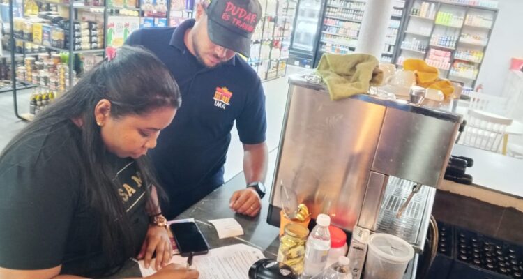 Alcaldía realiza operativo de fiscalización en comercios de avenida Cecilio Acosta 1 Comercio