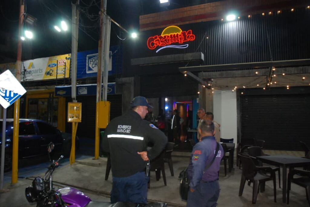 Alcaldía realiza operativo de fiscalización en comercios de avenida Cecilio Acosta 3 WhatsApp Image 2026 03 02 at 9.28.28 AM