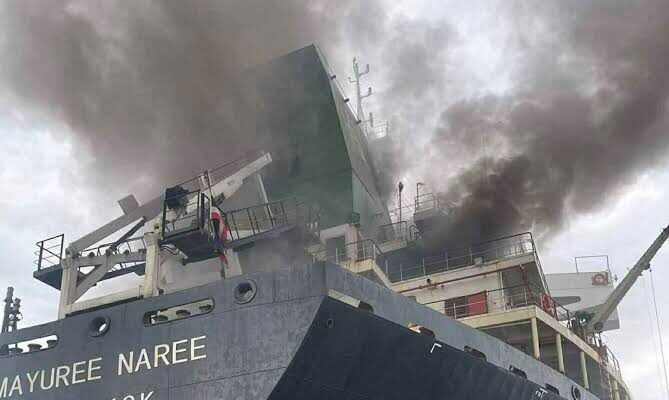 32 países acuerdan la mayor liberación de reservas de petróleo de la historia mientras varios buques son atacados en el estrecho de Ormuz y en aguas de Irak 1 images 4