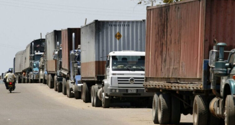 INTT restringirá circulación de vehículos de carga pesada entre el 30 de marzo y el 6 de abril 1 INTT