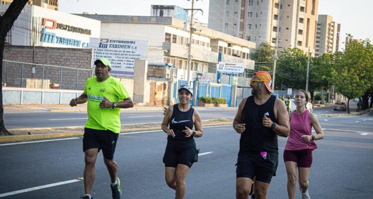 Marabinos vibraron en otro domingo de Ciclovía 1 Deportes