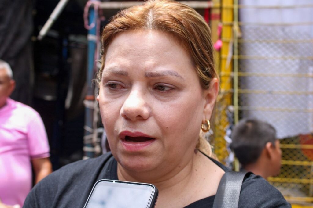 Alcaldía de Maracaibo apoyará a los afectados por incendio en el Callejón de los Pobres 2 IMG 20260406 WA0040