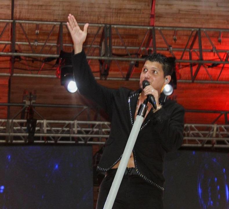 Alcalde Di Martino: «Vivimos un domingo de concierto inolvidable» 3 IMG 20260406 WA0049