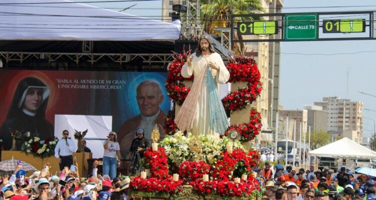 Marabinos colmaron de fe calles de la ciudad en procesión de Jesús de la Misericordia 1 Jesús de la Misericordia