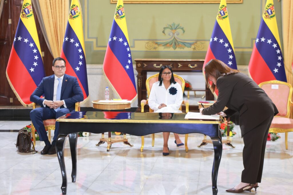 Chevron firmó acuerdo con Pdvsa para incrementar producción en PetroPiar 2 IMG 0330 1