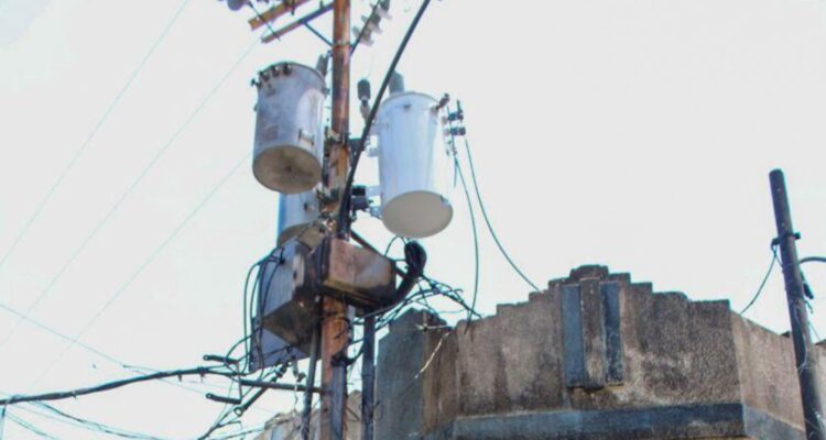 Alcaldía de Maracaibo apoyará a los afectados por incendio en el Callejón de los Pobres 1 Alcaldía