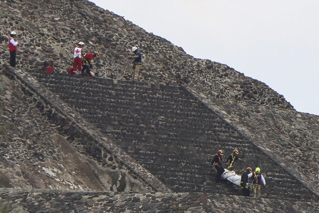 Claves del tiroteo que dejó dos muertos y 13 extranjeros heridos en Teotihuacán, México 2 Tiroteo en Mexico