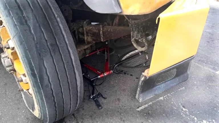 Joven murió arrolladora por una gandola en Cabimas 2 WhatsApp Image 2026 04 15 at 9.39.18 PM