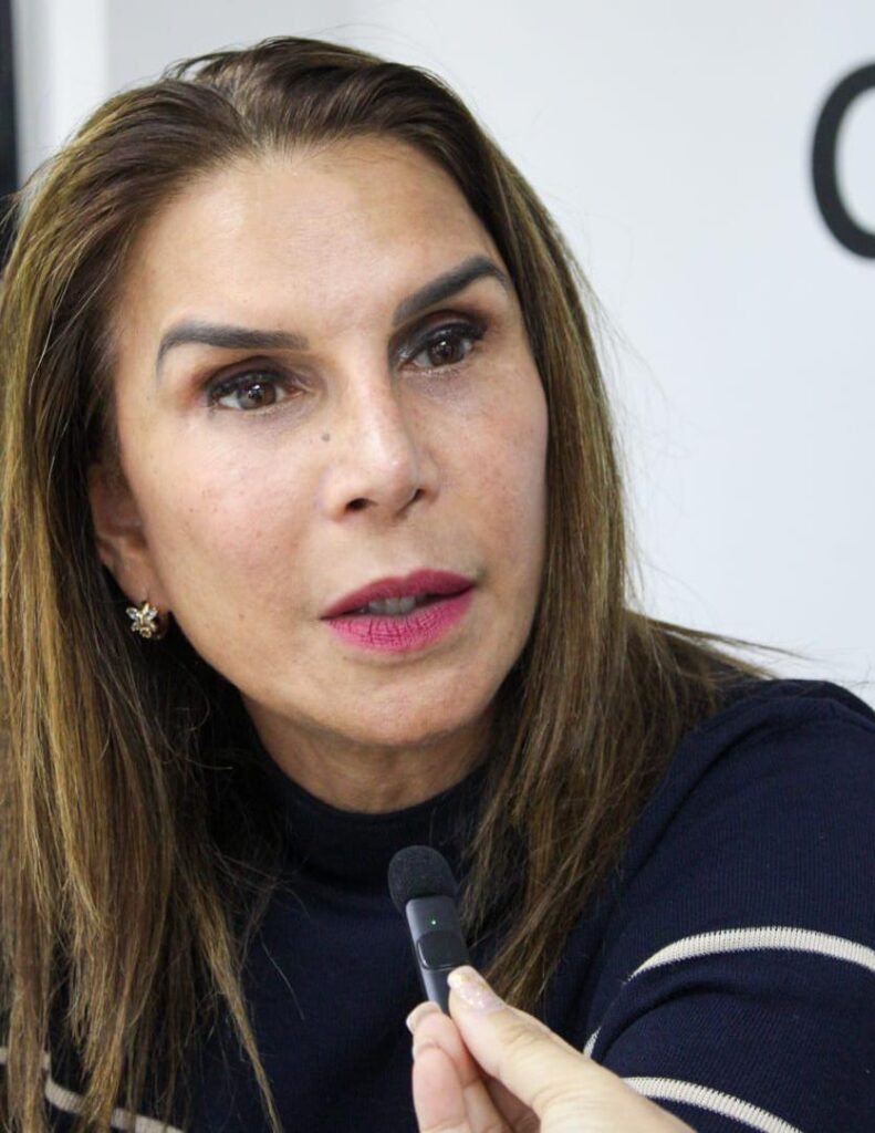 Ana Clara de Di Martino: «Red ambulatoria de la Alcaldía está disponible para Semana de la Vacunación de Las Américas» 2 WhatsApp Image 2026 04 28 at 10.36.10 AM 2