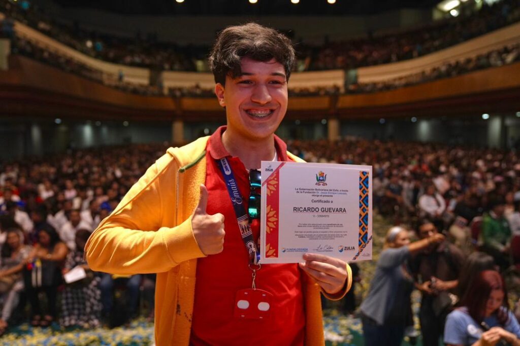 Más de 7.000 estudiantes beneficiados con becas universitarias para este 2026 en el Zulia 4 WhatsApp Image 2026 04 29 at 8.27.14 AM 1
