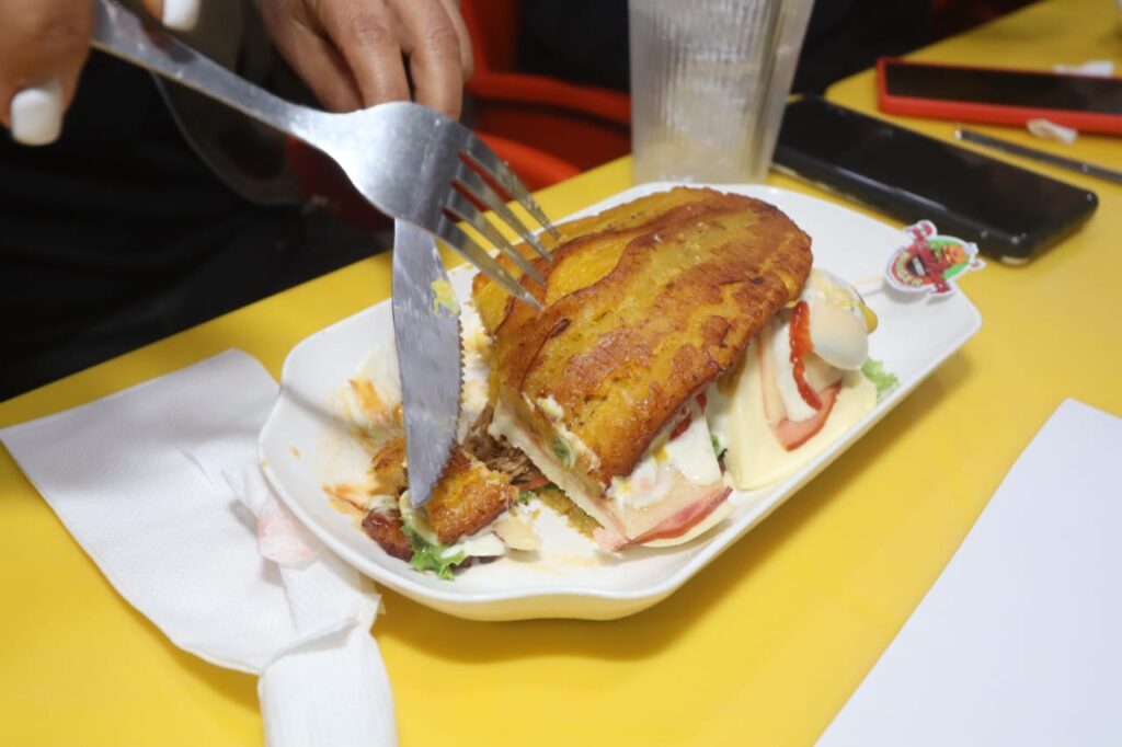 Inició la ruta gastronómica en busca del mejor patacón de Maracaibo 3 WhatsApp Image 2026 04 29 at 9.31.11 AM