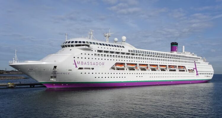 Otro crucero con problemas de salud deja confinados mas de 1.700 pasajeros 1 Crucero