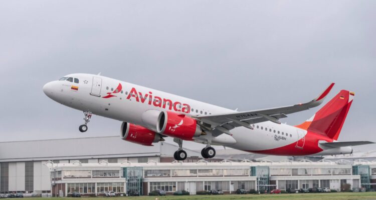 Avianca reactivará operación de vuelos diarios entre Bogotá y Caracas el 1 de septiembre 1 Avianca