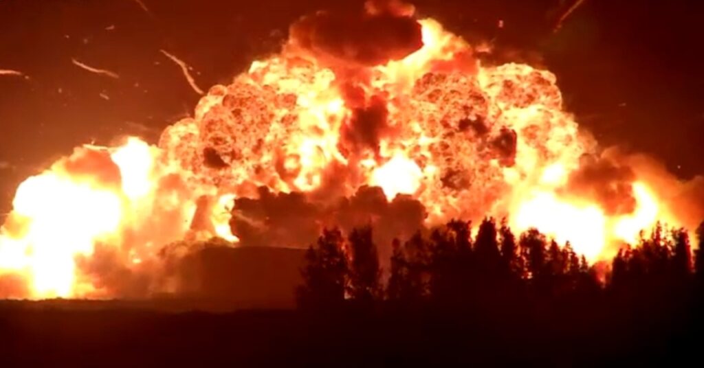 Explosion de cohete