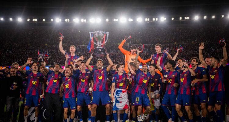 Barcelona conquistó su segunda Liga consecutiva con triunfo de 2 goles por 0 sobre el Real Madrid 1 Barcelona