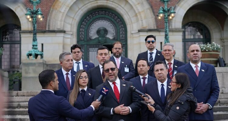 Venezuela presentó ante la CIJ sus pruebas sobre la disputa por el Esequibo 1 Venezuela