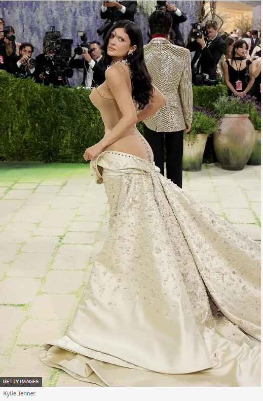 Met Gala 2026: así desfilaron las celebridades en la extravagante cita de la moda en Nueva York 10 Jenner