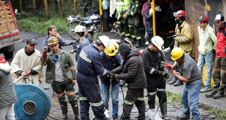 Autoridades de Colombia confirmaron nueve muertos y seis rescates tras explosión en una mina 1 Mina
