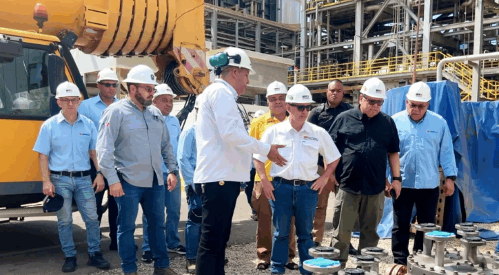 Ministro de Energía Eléctrica inspeccionó subestaciones en Zulia y como si nada…mas duro nos dieron 1 Ministro