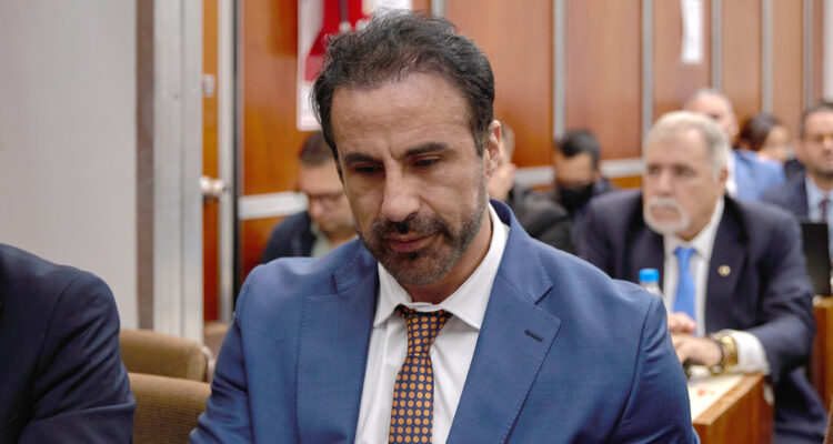 Neurocirujano respaldó la versión del acusado en el caso por la muerte de Maradona 1 Neurocirujano