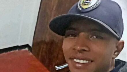 Policía