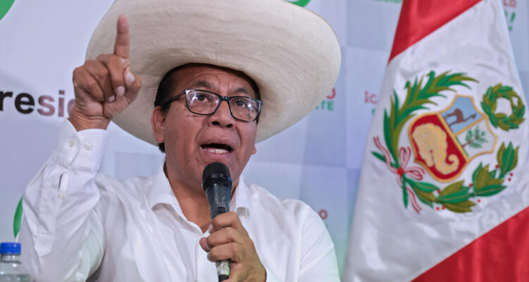 Roberto Sánchez disputará la segunda vuelta de elecciones de Perú contra Fujimori 1 Sánchez