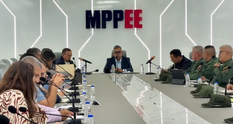 Ministerio de Energía Eléctrica evaluó plan de ahorro energético con sectores públicos y privados 1 Ministerio
