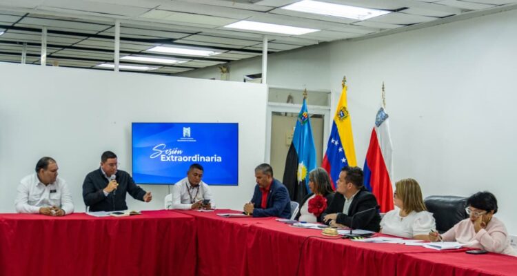 Luis Cabrera: Ordenanza sobre celeridad administrativa pretende otorgar facultades discrecionales al Ejecutivo que vulneran la ley municipal 1 Cabrera
